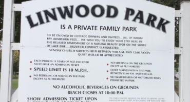 Linwood Park Sign